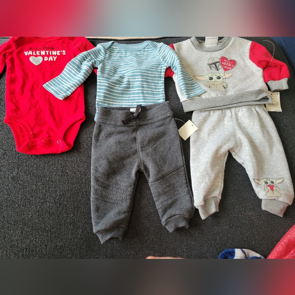 NWOT 5 Piece Baby Clothing Bundle